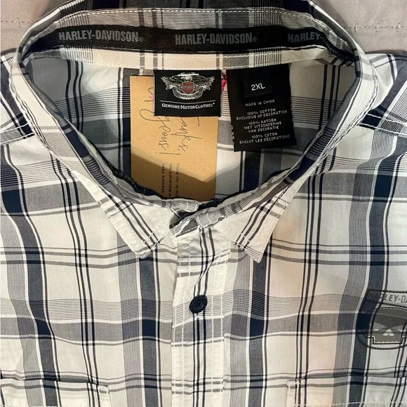 Harley Davidson Men’s Skull Shield Long Sleeve Button Down Shirt - Picture 6 of 9